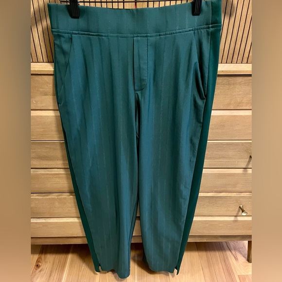 Athleta Brooklyn Mid Rise Ankle Pants Green Stripe 4P - Picture 4 of 11